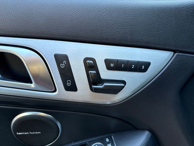 Used 2016 Mercedes-Benz SLK 300 image 11