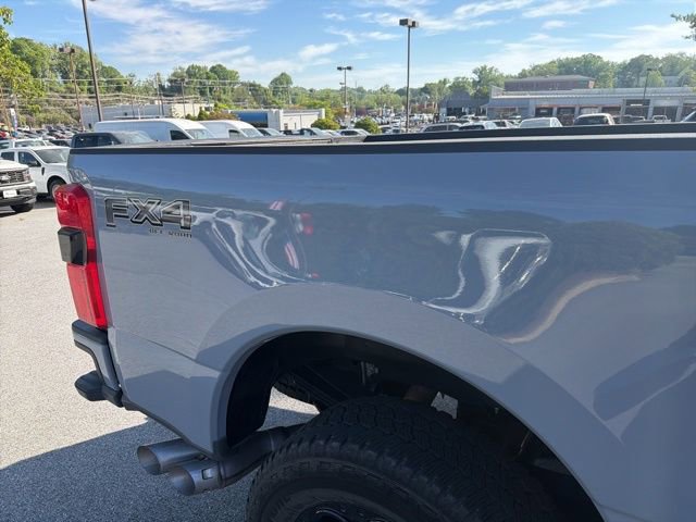 Used 2025 Ford F350 Lariat w/ Lariat Ultimate Package image 22