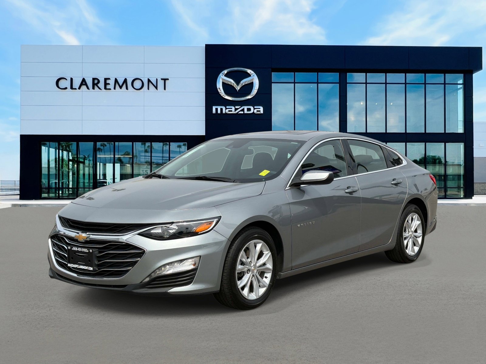 Used 2024 Chevrolet Malibu LT image 3