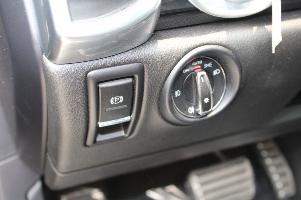 Used 2018 Porsche Cayenne S image 43
