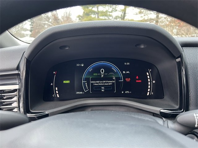 Used 2025 Toyota Camry LE image 14