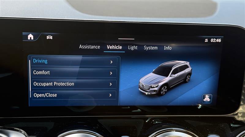 Used 2024 Mercedes-Benz GLB 250 image 41
