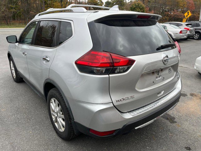 Used 2017 Nissan Rogue SV image 7