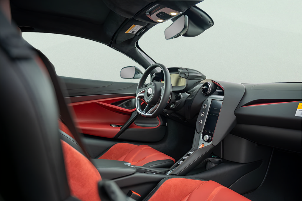 New 2026 McLaren 750S Spider RWD image 35