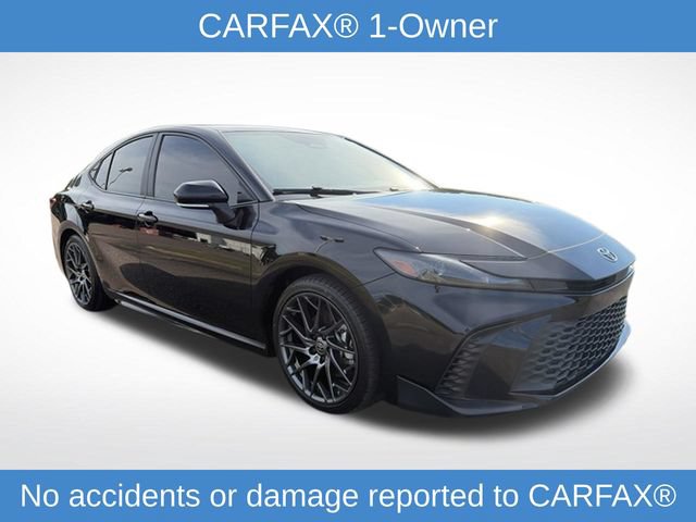 Used 2025 Toyota Camry SE w/ Convenience Package FWD image 2