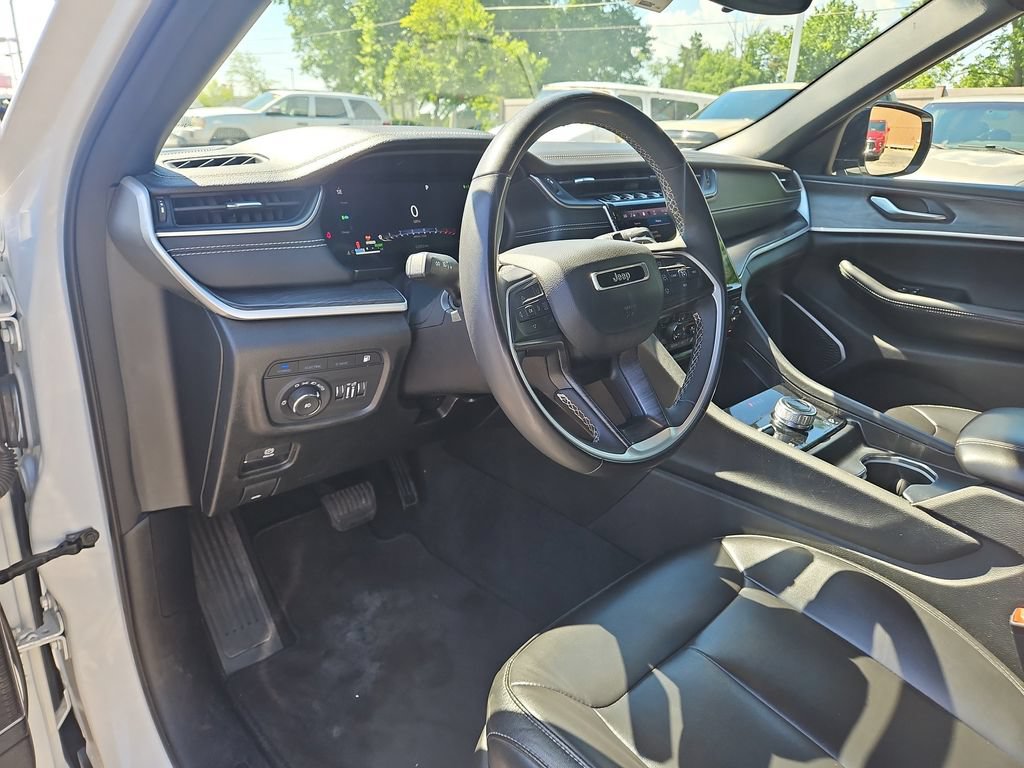Used 2024 Jeep Grand Cherokee Limited 4xe AWD/4WD image 18