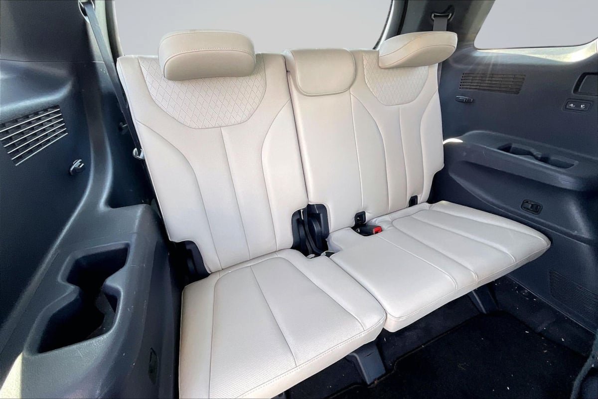 Used 2020 Hyundai Palisade SEL w/ Premium Package FWD image 28