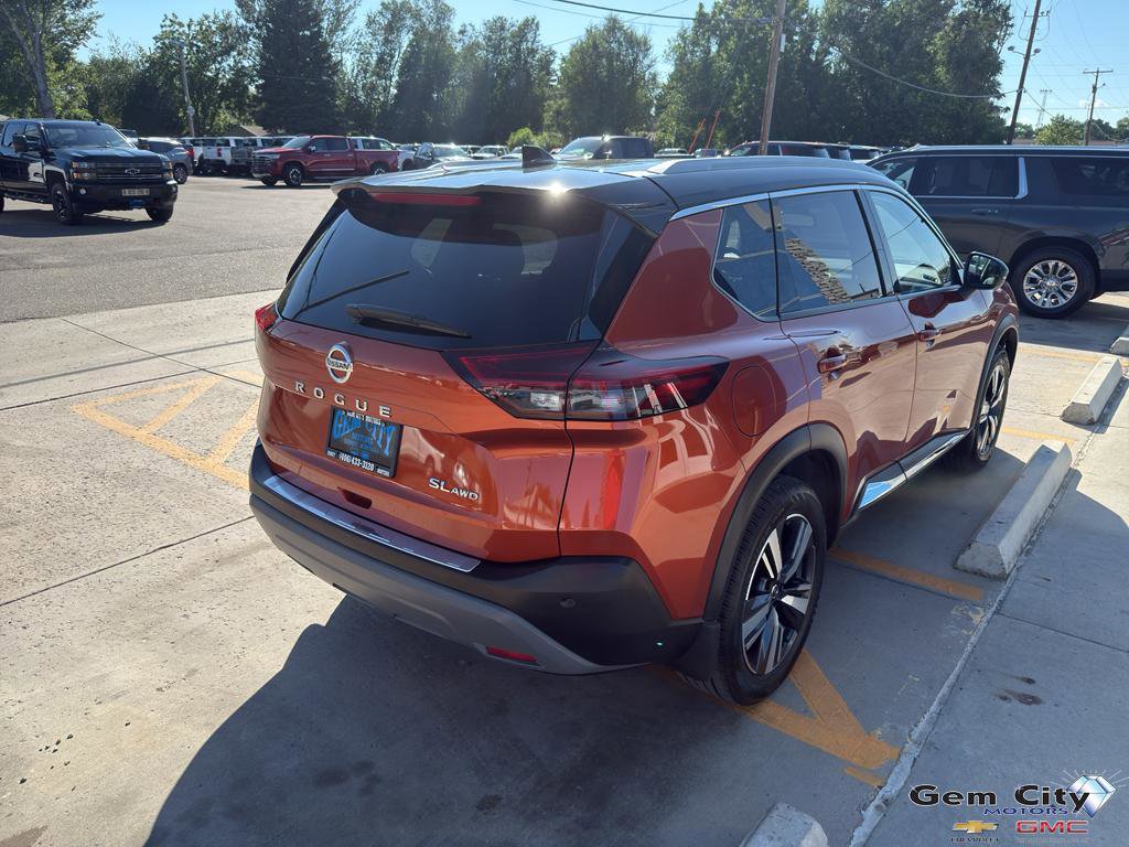 Used 2021 Nissan Rogue SL w/ Premium Package image 5