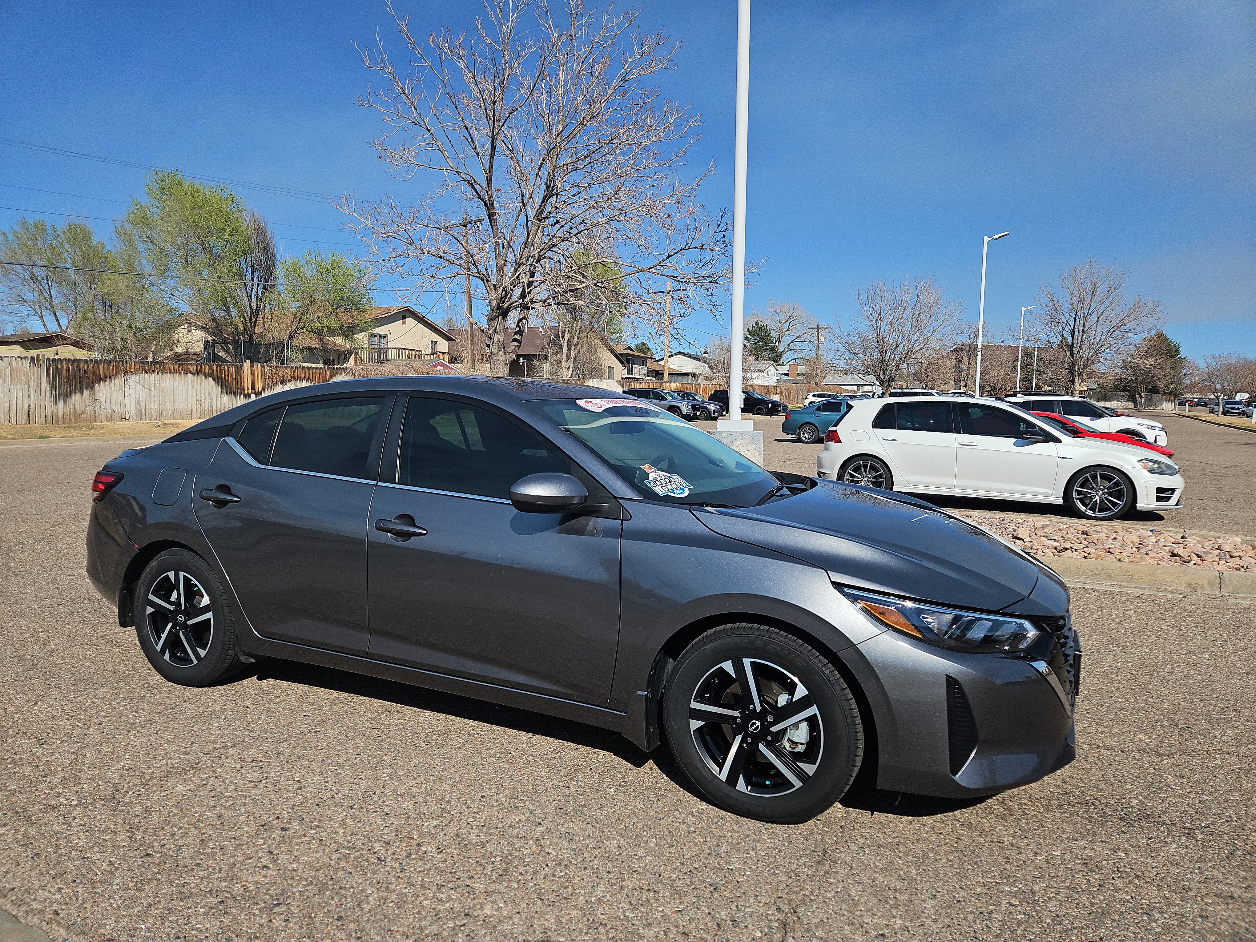 Used 2024 Nissan Sentra SV FWD image 2