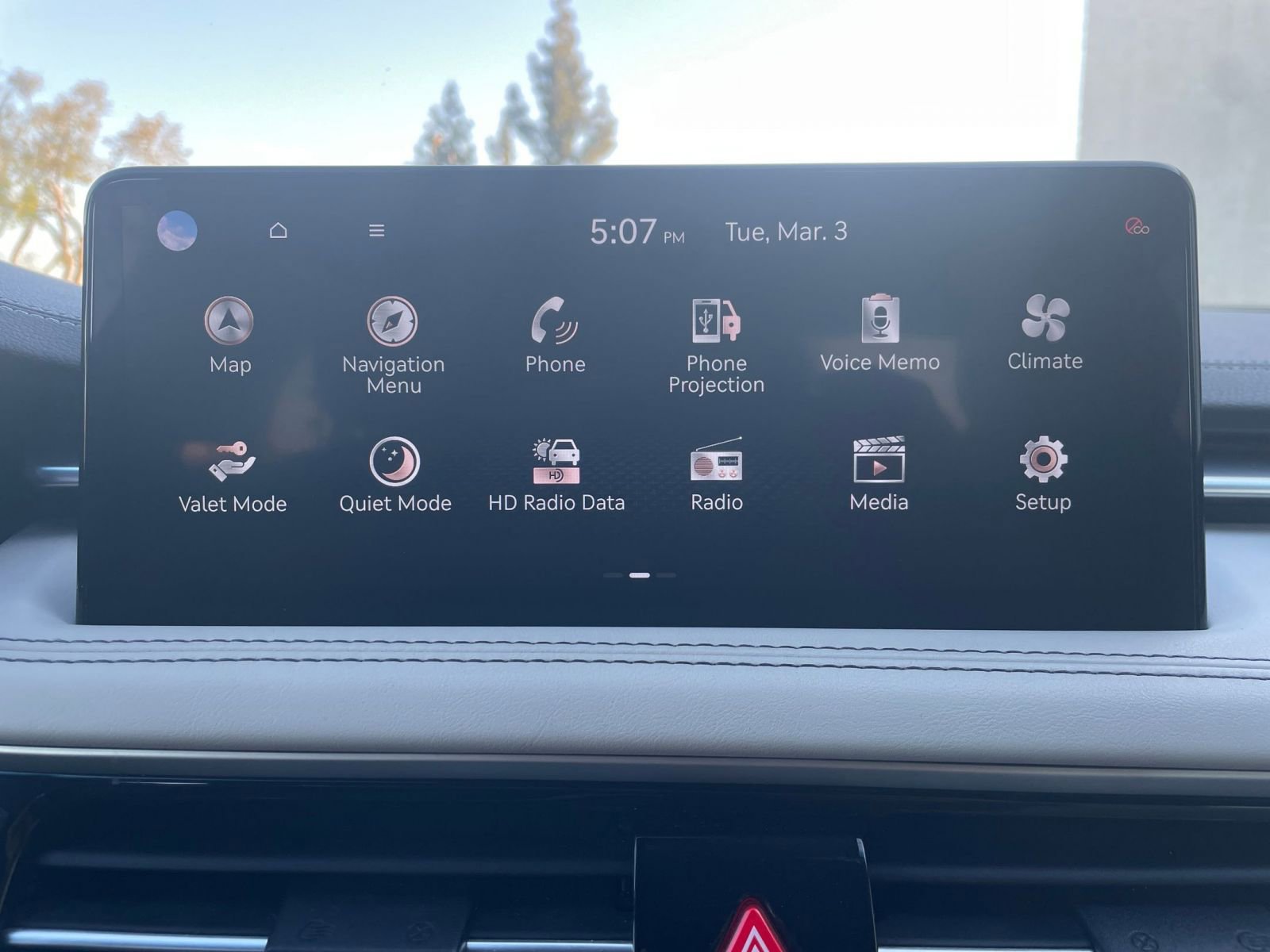 Used 2025 Genesis G70 2.5T image 21