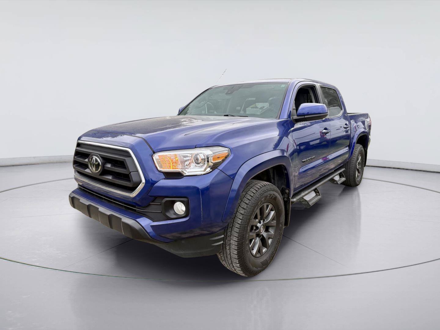 Used 2022 Toyota Tacoma SR5 RWD image 9