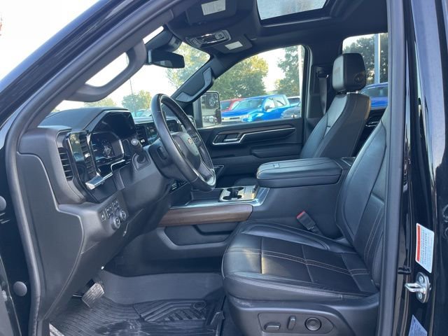 Used 2024 Chevrolet Silverado 2500 High Country w/ Z71 Off-Road Package AWD/4WD image 19