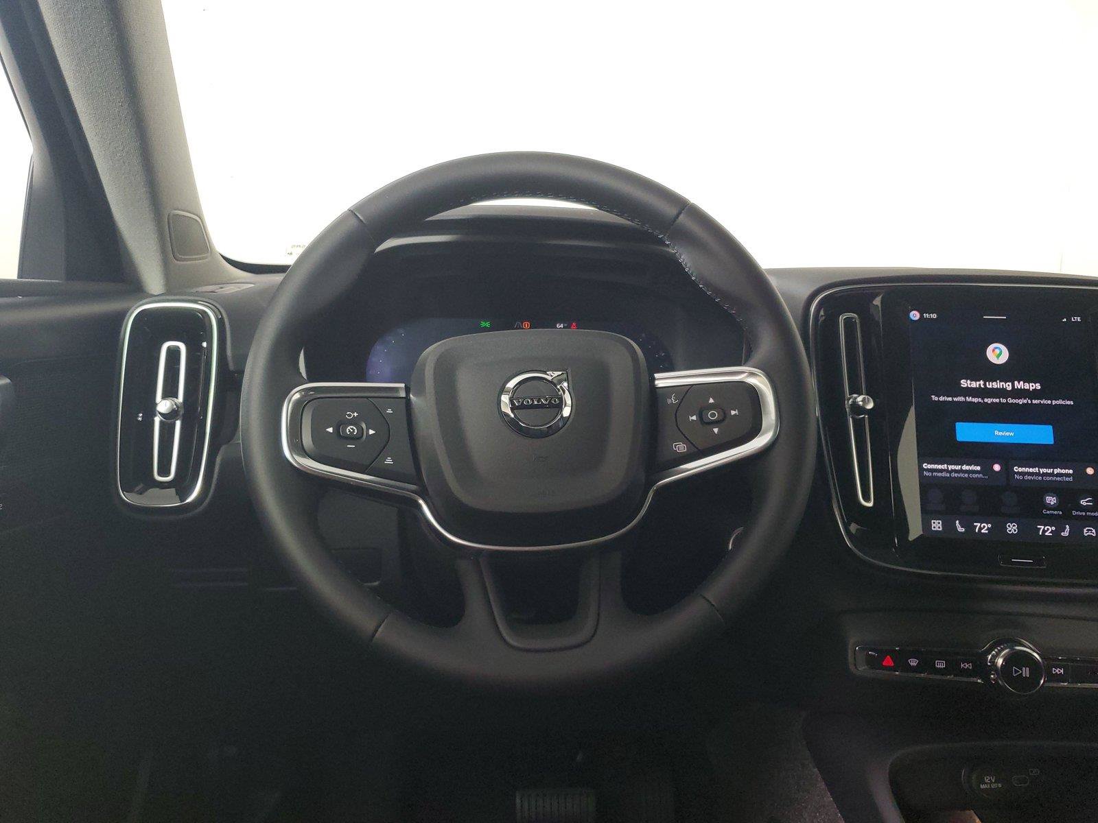 Used 2026 Volvo XC40 B5 Core AWD/4WD image 16