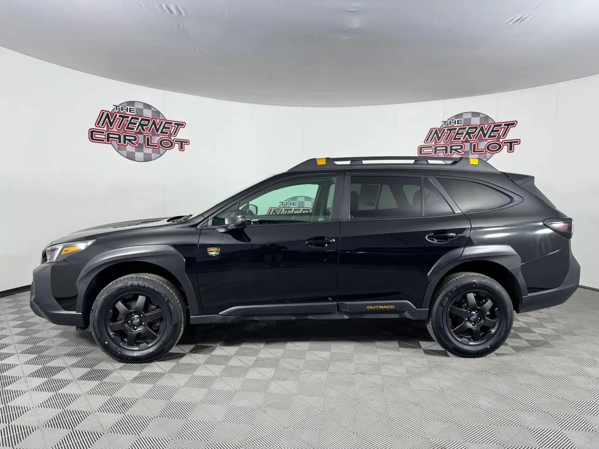 Used 2025 Subaru Outback Wilderness AWD/4WD image 4