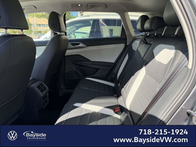 New 2026 Volkswagen Taos SEL AWD/4WD image 16