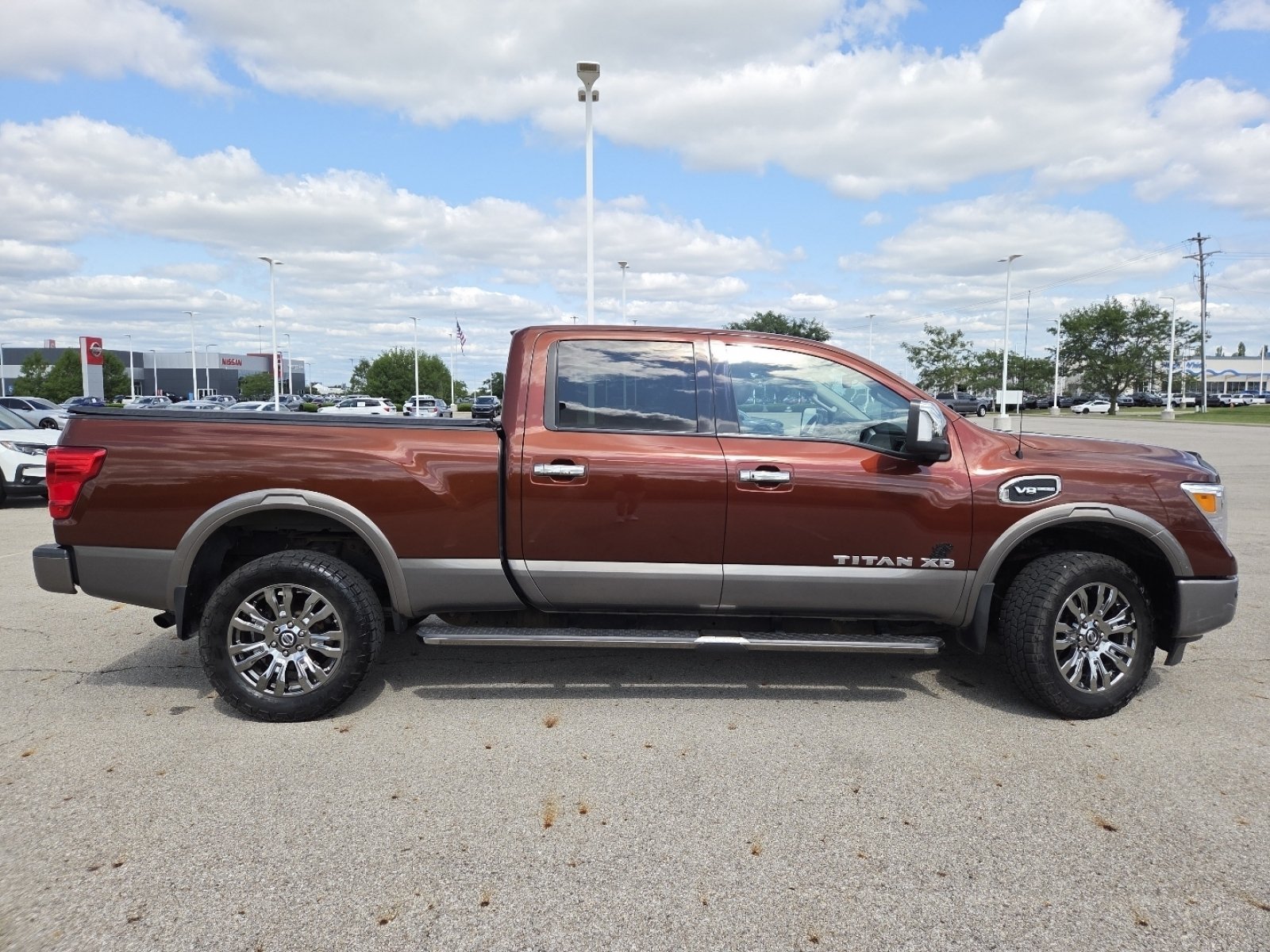 Used 2017 Nissan Titan Platinum Reserve AWD/4WD image 20