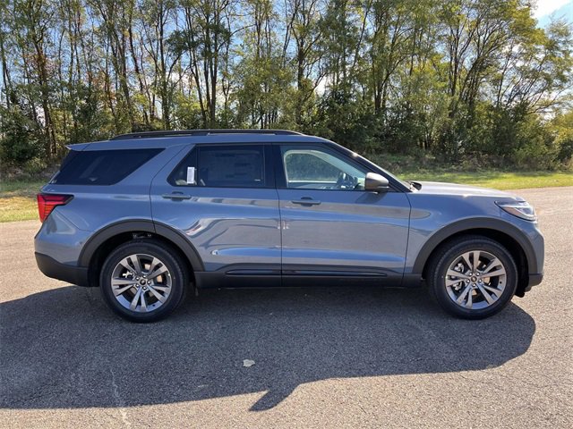New 2026 Ford Explorer Active image 10