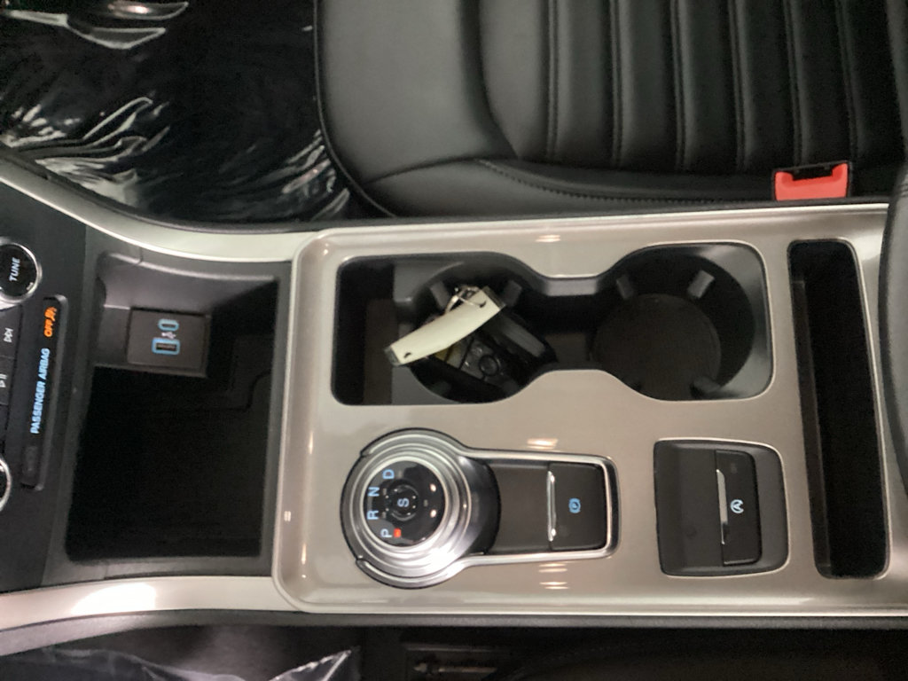 Certified 2023 Ford Edge SEL w/ Convenience Package AWD/4WD image 25