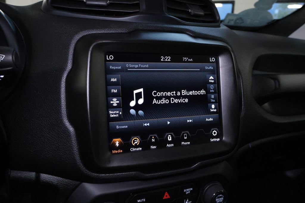 Used 2023 Jeep Renegade Latitude image 27