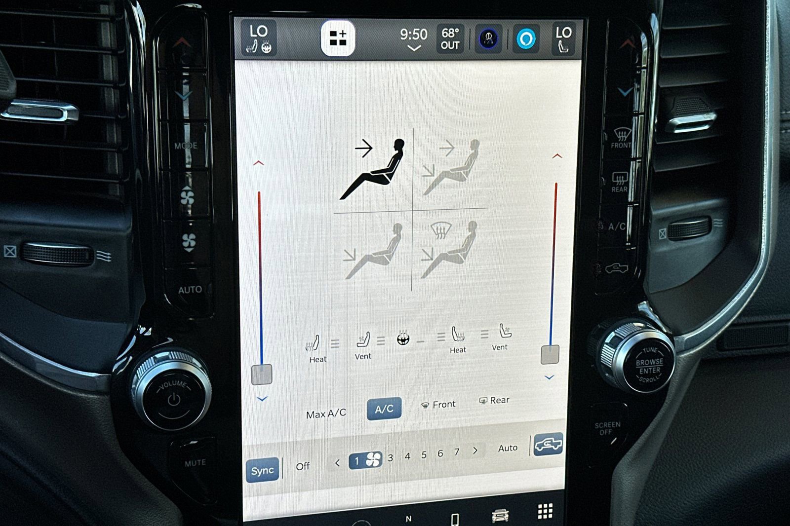 Used 2024 RAM 2500 Laramie image 20