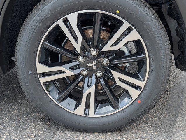 New 2026 Mitsubishi Eclipse Cross SE AWD/4WD image 3
