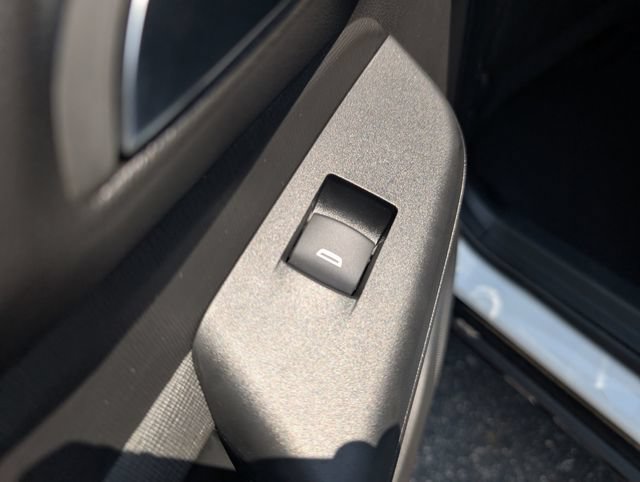 New 2026 Buick Envista Sport Touring w/ Convenience I Package FWD image 12