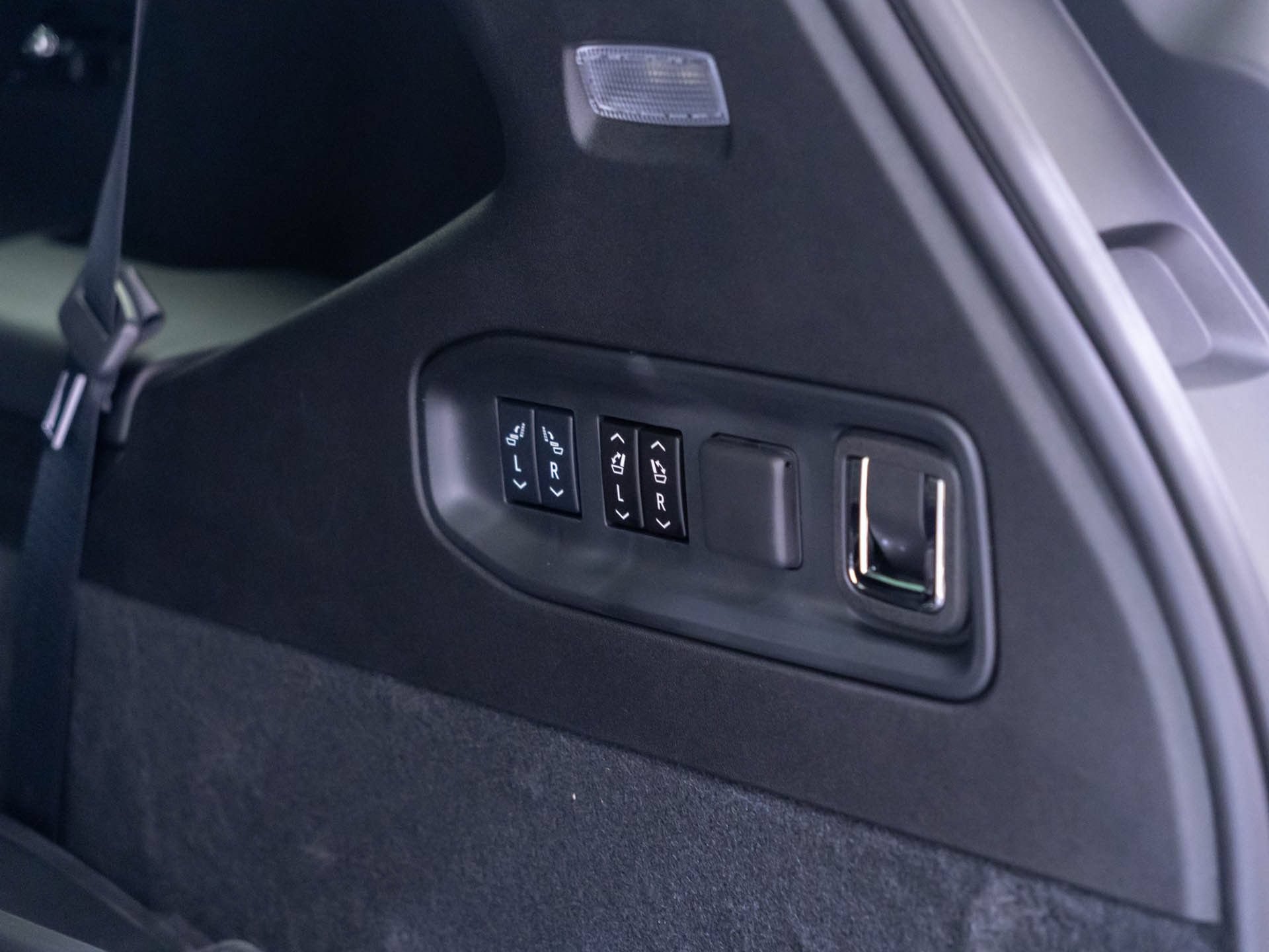 New 2027 Cadillac Vistiq Sport AWD/4WD image 30