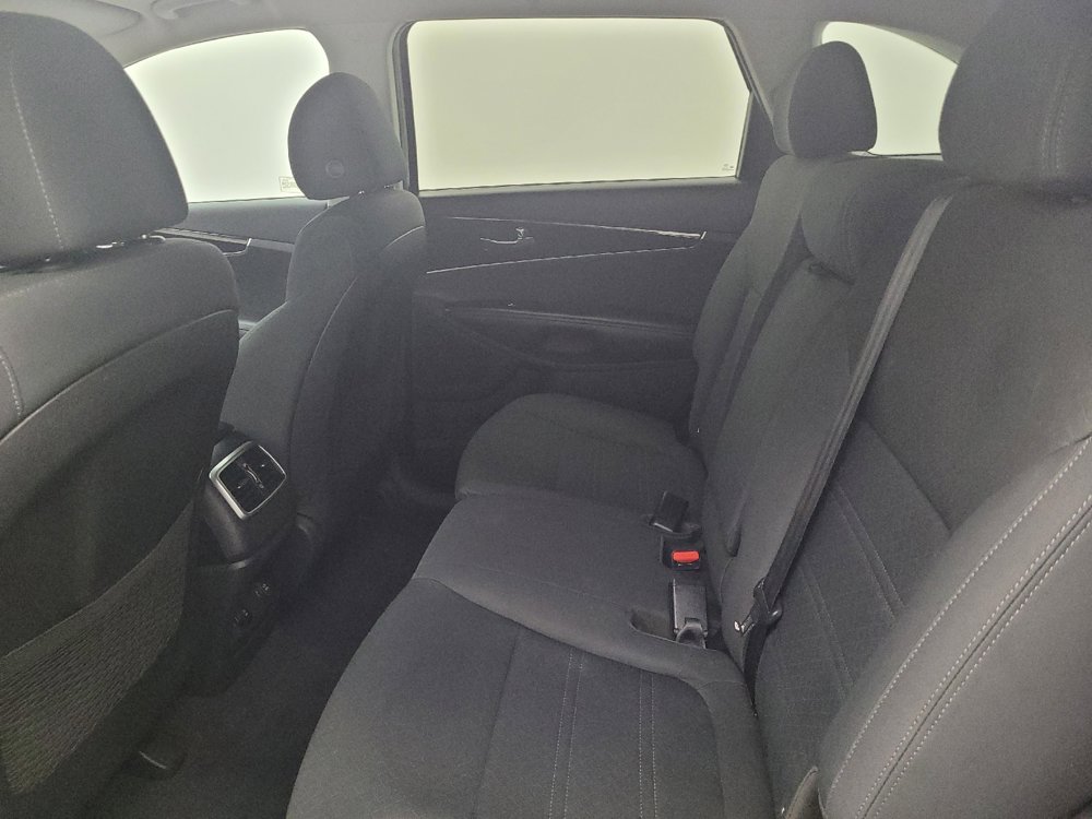 Used 2020 Kia Sorento LX AWD/4WD image 18