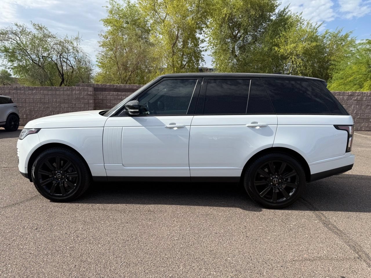 Used 2019 Land Rover Range Rover HSE AWD/4WD image 8
