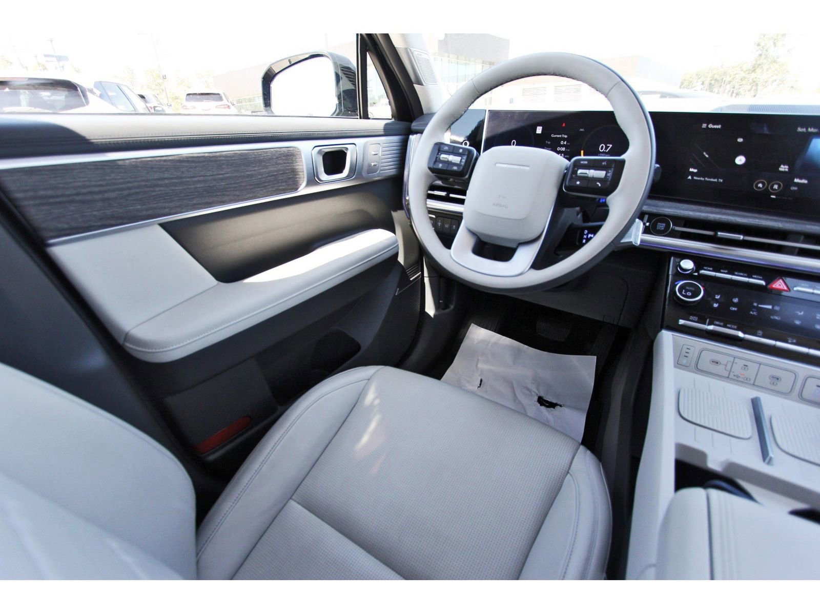 Used 2024 Hyundai Santa Fe Calligraphy image 10