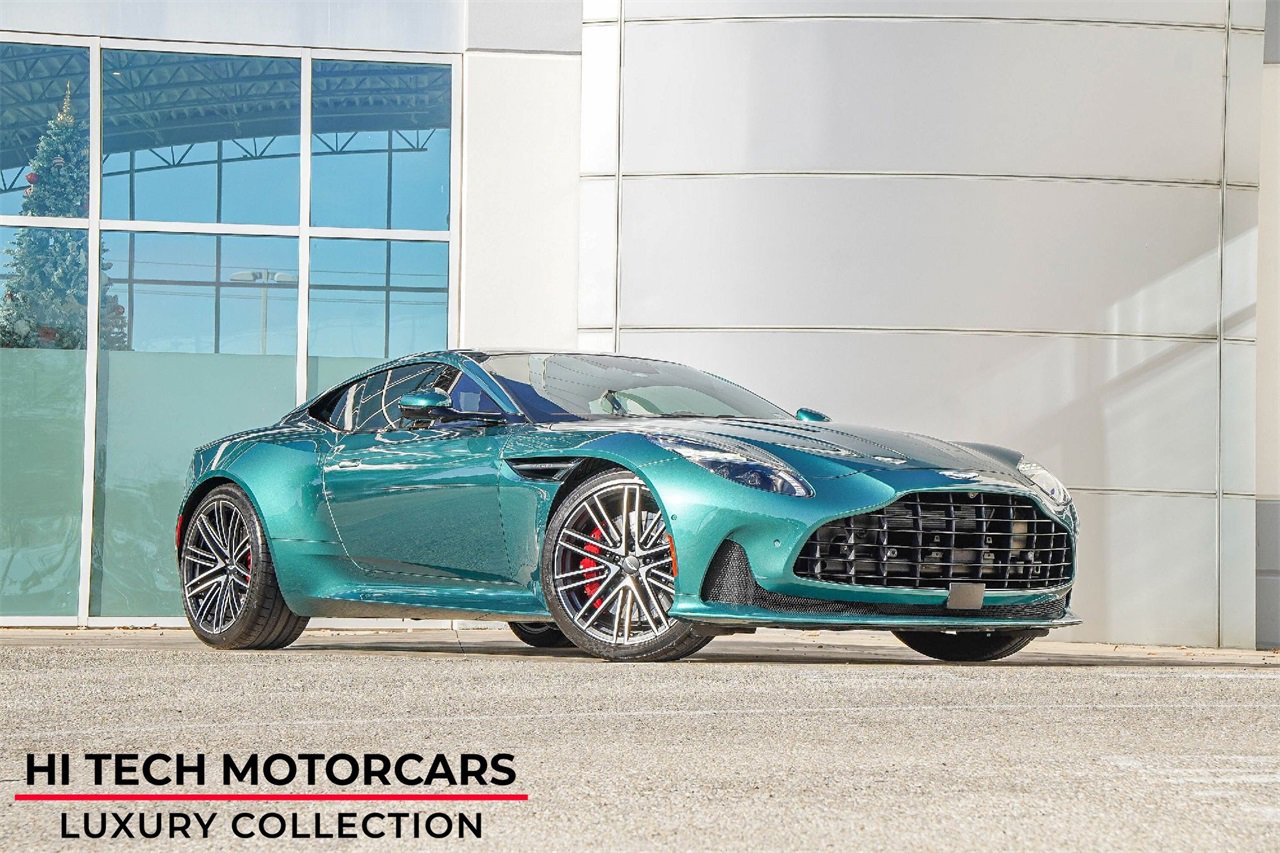 Used 2024 Aston Martin DB12 image 1