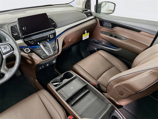 Certified 2026 Honda Odyssey Touring image 30