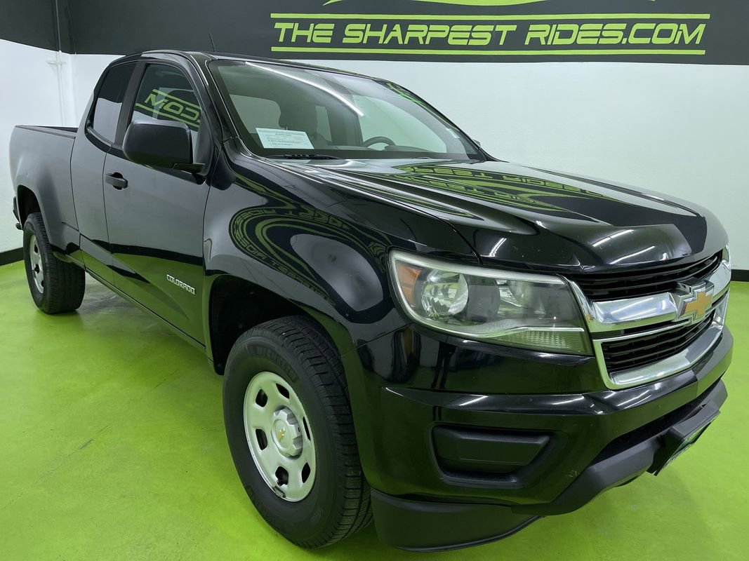 Used 2018 Chevrolet Colorado W/T RWD image 2