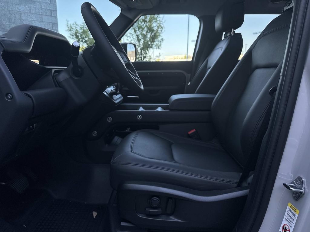 New 2026 Land Rover Defender 110 S AWD/4WD image 20