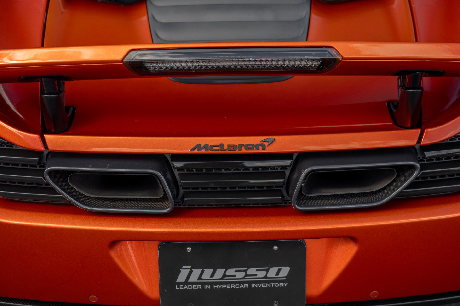 Used 2012 McLaren MP4-12C Coupe image 29