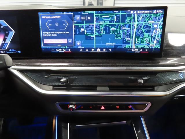 Used 2026 BMW X5 xDrive50e w/ Executive Package image 23