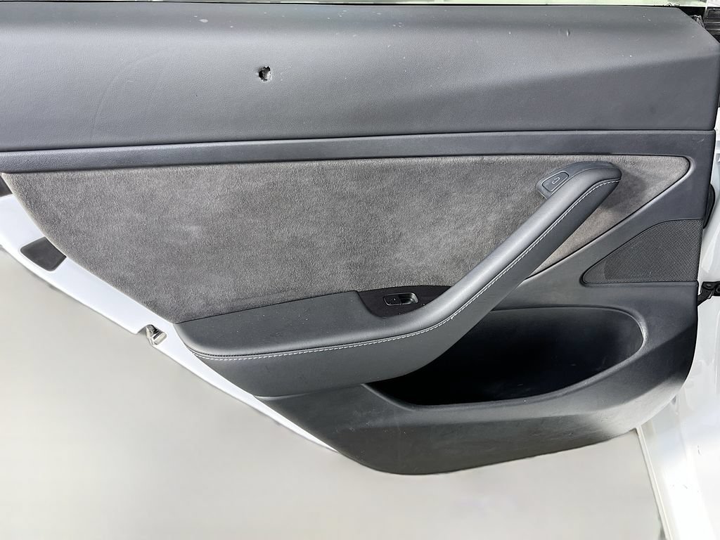 Used 2021 Tesla Model 3 Standard Range Plus RWD image 25