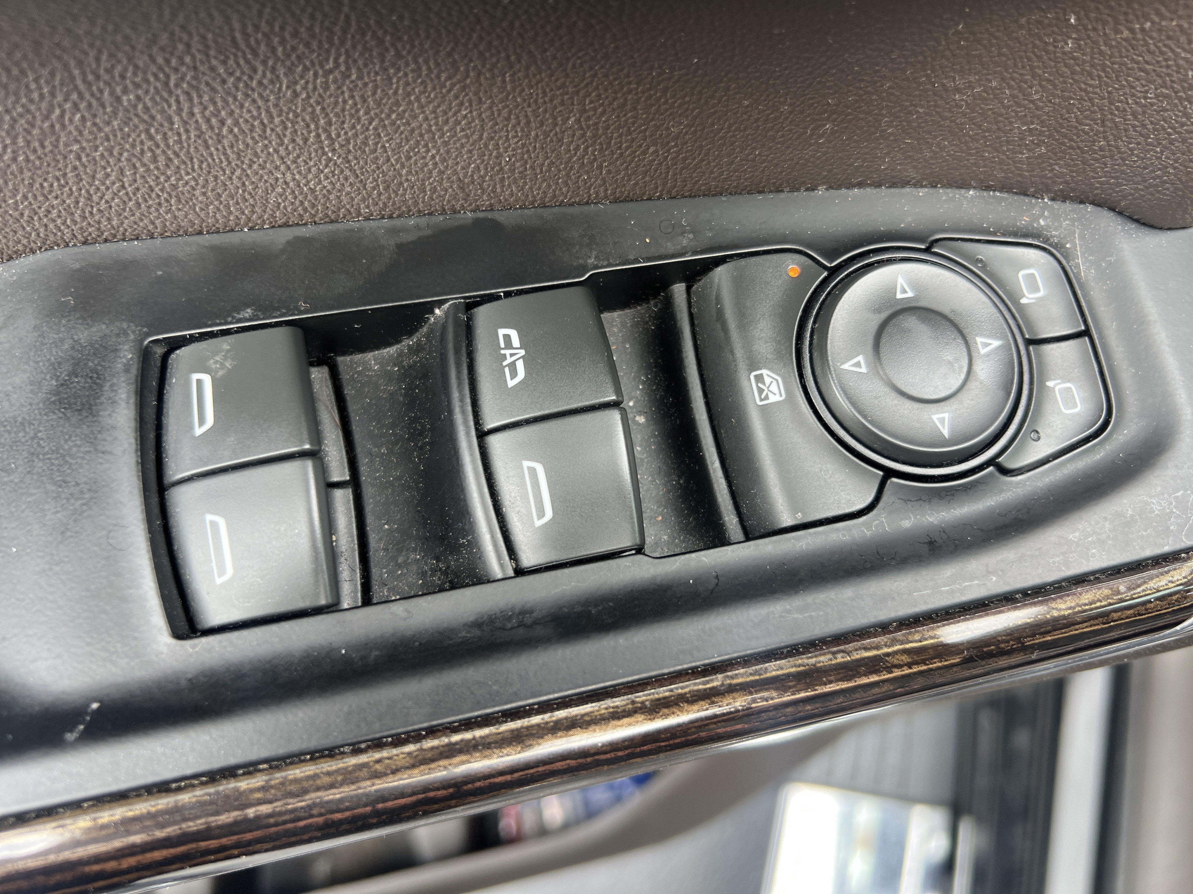 Used 2019 GMC Sierra 1500 SLE w/ SLE Value Package AWD/4WD image 15