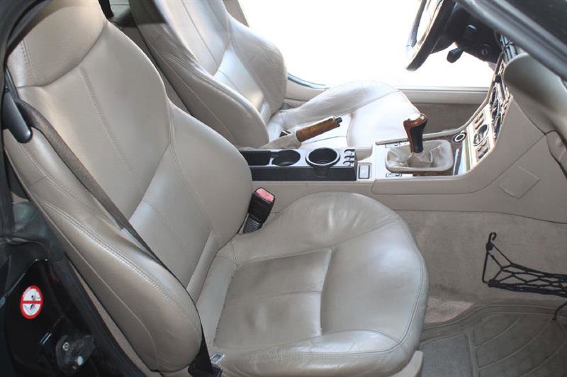 Used 2002 BMW Z3 2.5i image 13