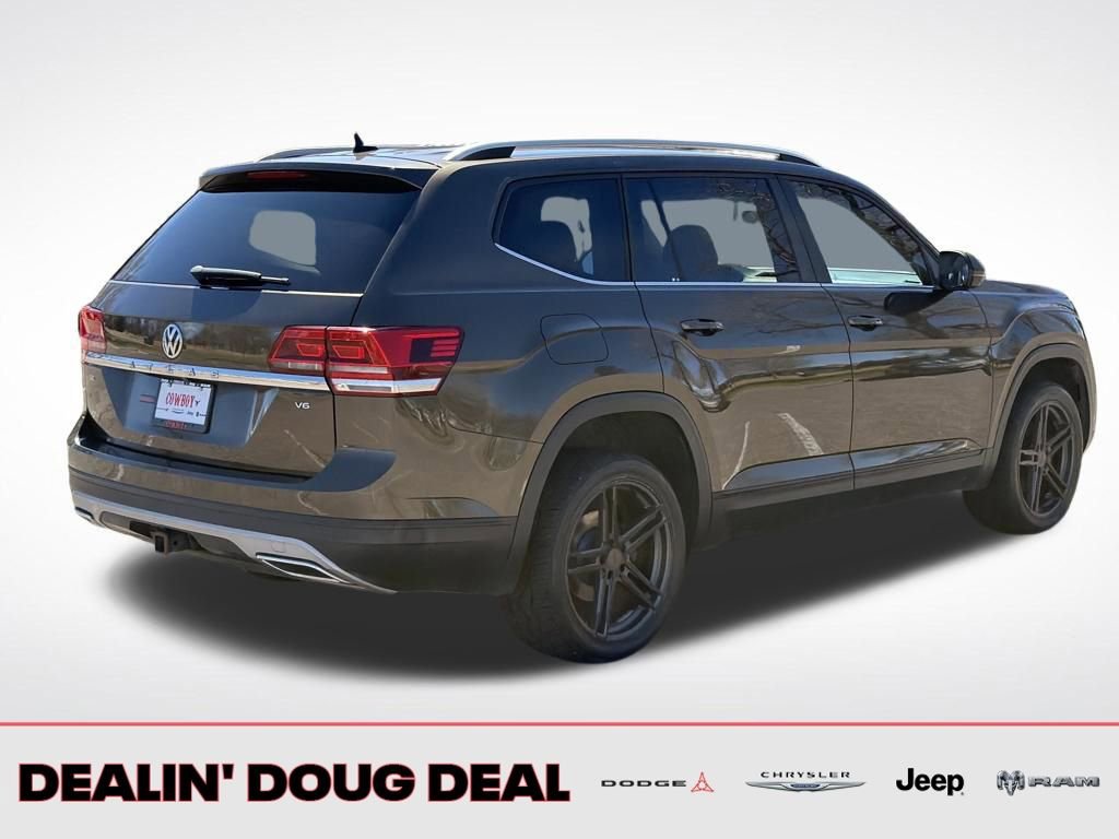 Used 2019 Volkswagen Atlas SE w/ Towing Package FWD image 5