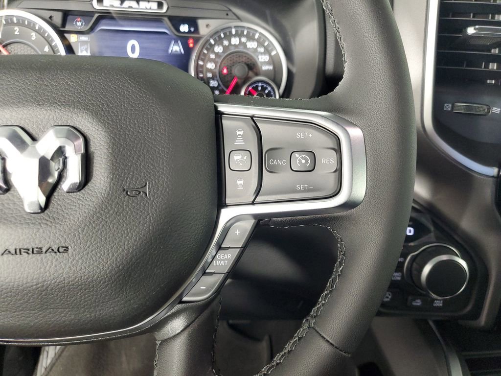 New 2026 RAM 1500 4x4 Crew Cab image 24