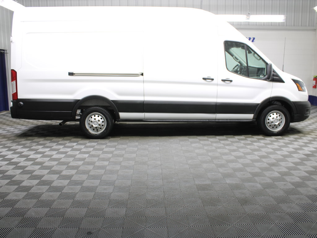 Used 2025 Ford Transit 250 148 High Roof Extended AWD w/ Load Area Protection Package image 2