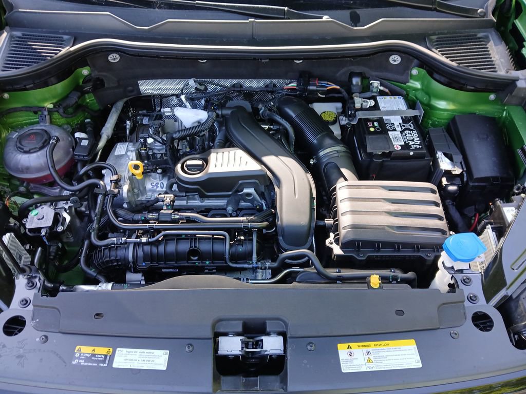 New 2026 Volkswagen Taos SE AWD/4WD image 21