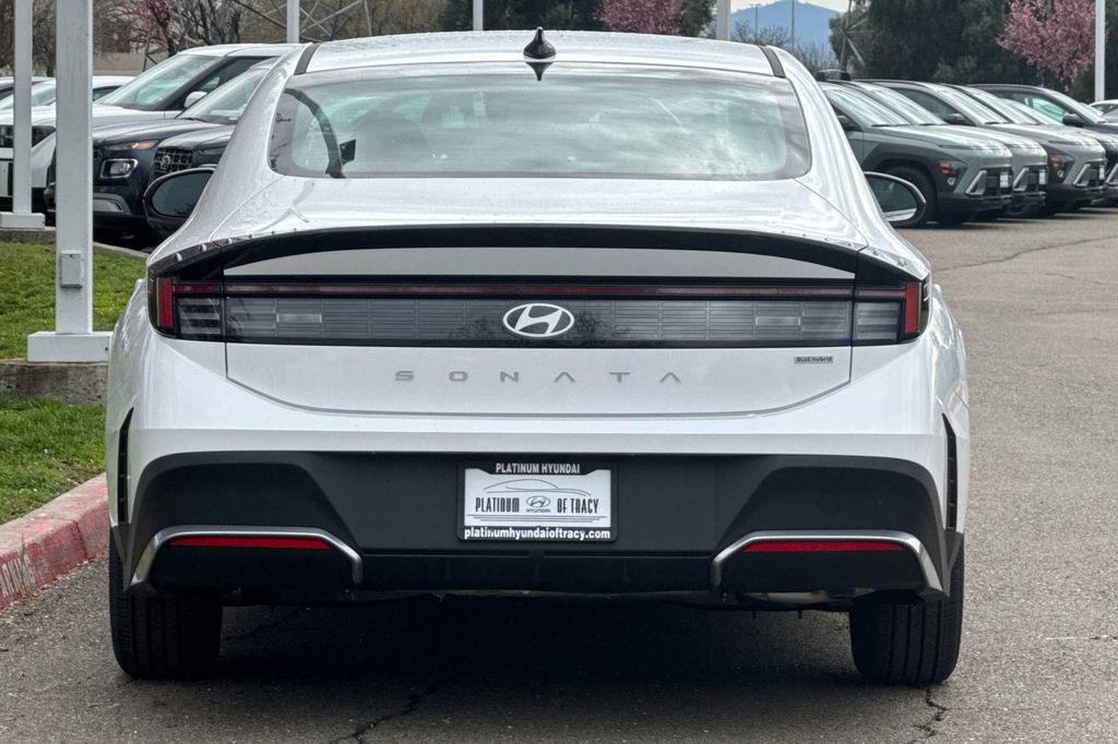 New 2026 Hyundai Sonata Blue image 5