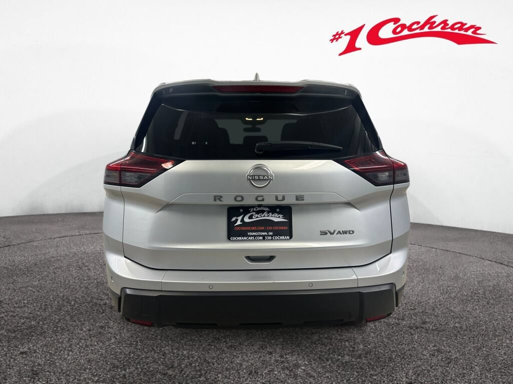 Used 2024 Nissan Rogue SV AWD/4WD image 21
