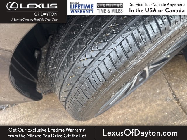 Used 2023 Lexus ES 350 w/ Premium Package image 9