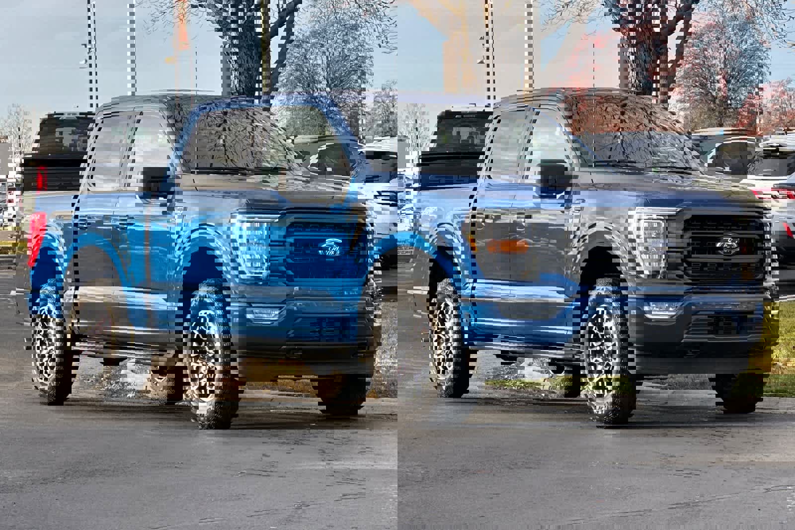 Certified 2023 Ford F150 XLT w/ Equipment Group 302A High image 9