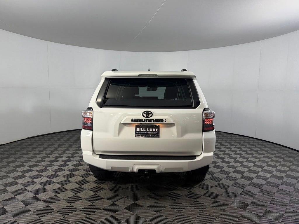 Used 2023 Toyota 4Runner SR5 Premium RWD image 9