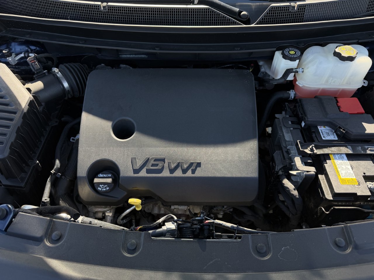Used 2023 Chevrolet Traverse LT FWD image 31