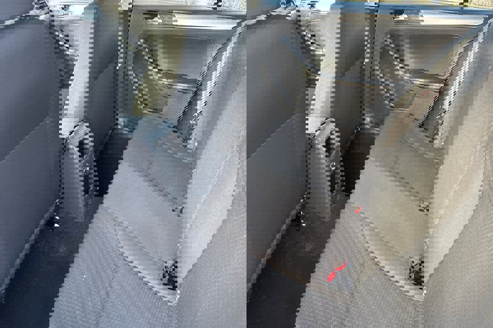 Used 2015 Volkswagen Jetta SE image 4